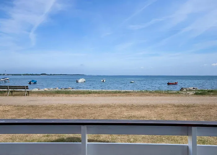 2 Bedroom Cozy In Дом отдыха