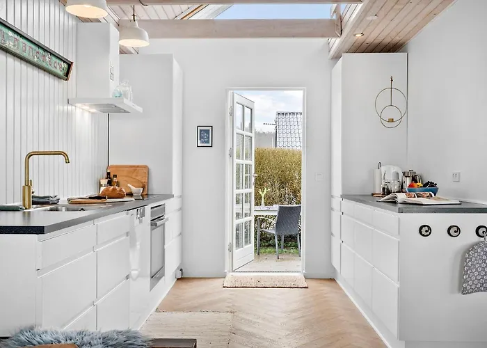 펜션 2 Bedroom Cozy In Sjolund