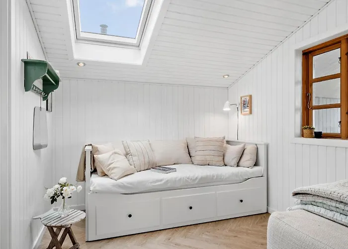 Дом отдыха 2 Bedroom Cozy In